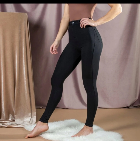 Fit Jeans - Picture 2 of 5